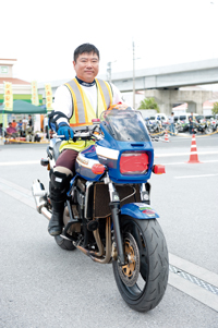 バイク操り人の輪拡大