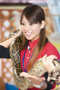 知念 己さん!