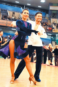 新垣 幸三さん 新垣 貴子さん