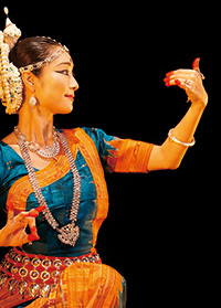 インド古典舞踊家