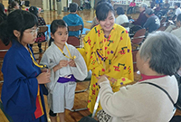 浦添市立真栄田ユブシが丘自動センター