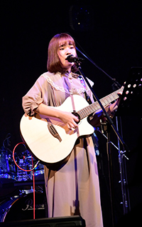 OKINAWA LIVEHOUSE MOD'S (ライブハウスモッズ)
