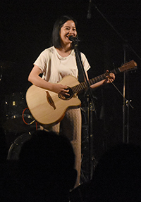 OKINAWA LIVEHOUSE MOD'S (ライブハウスモッズ)