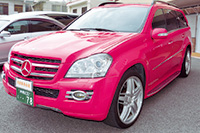 ピンクの霊きゅう車