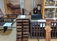 お宝1000丁余!?「 そろばん展示館」