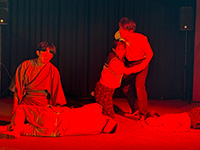 “芝居で伝える沖縄戦、その思いは…"