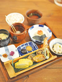 mati-cafeの 「季節の京のお昼ごはん」