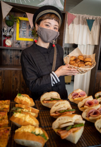 TAROTOMARU BAKERS.（タロトマル　ベイカーズ）
