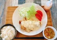 Oly Cafe(オリー カフェ)